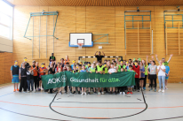 Gruppenfoto aller Teilnehmer*innen